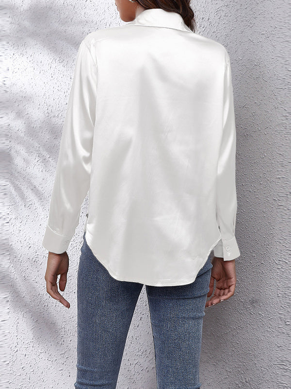 Classic Vintage Blouse with a Flattering Fit