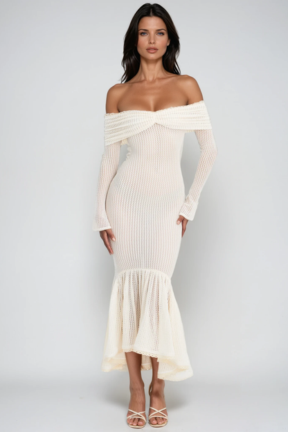 Effortlessly Elegant Dress with a Timeless Design