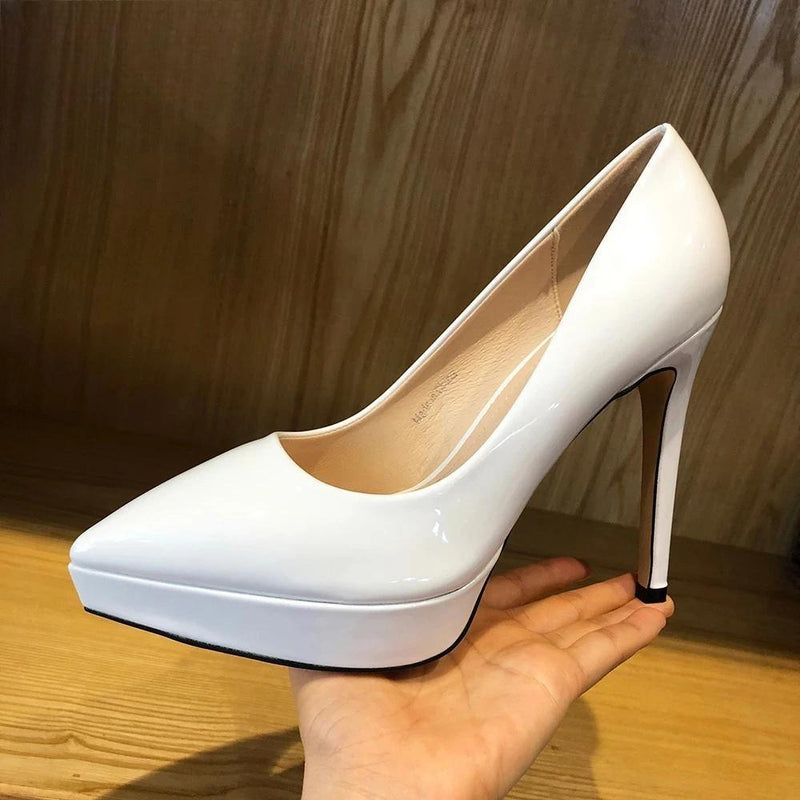 Well Tailored Heels with a Graceful Silhouette