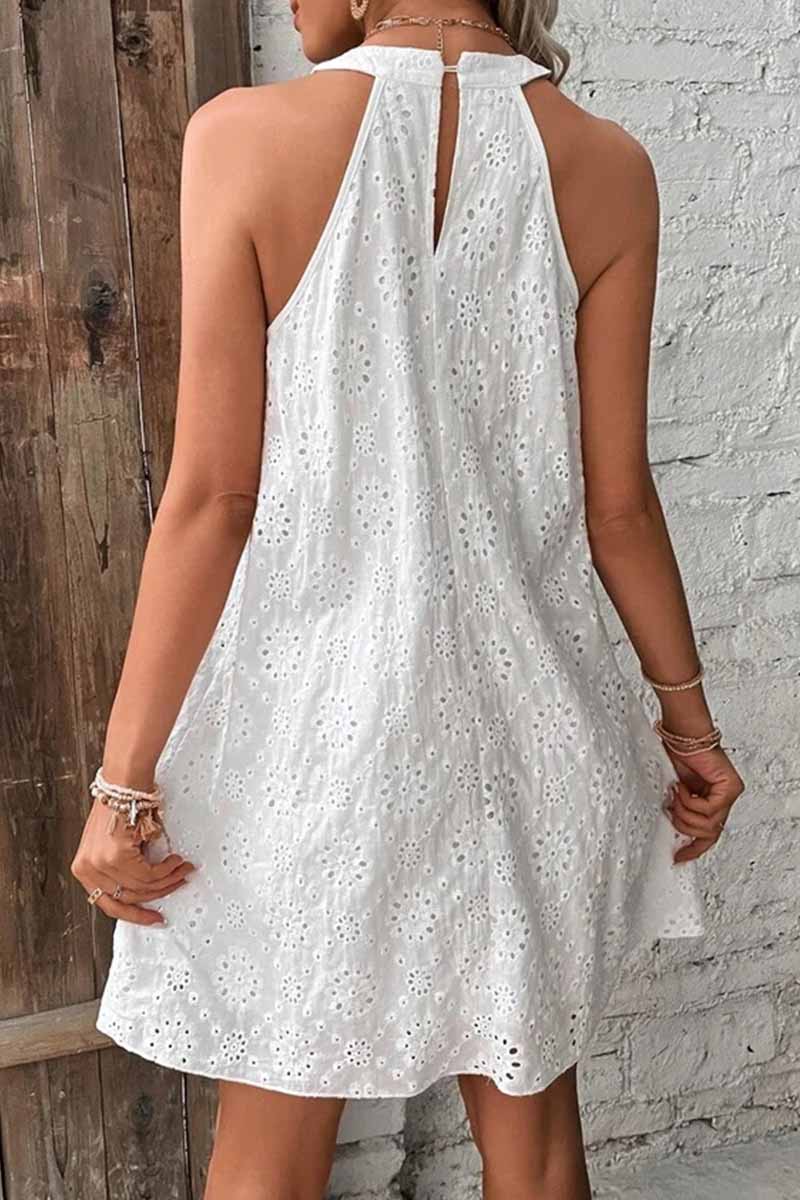 Beautifully Crafted Dress in a Classic Style