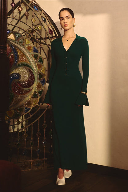 Beautifully Crafted Sweater in a Classic Style