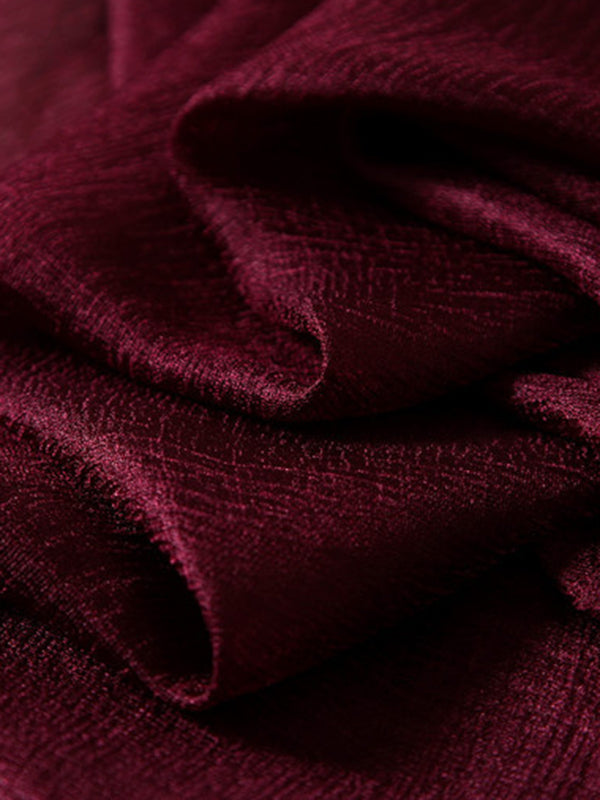 Sophisticated Garment with a Clean Classic Look