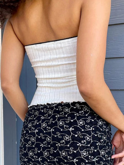 A Vintage Style Top with Delicate Timeless Details