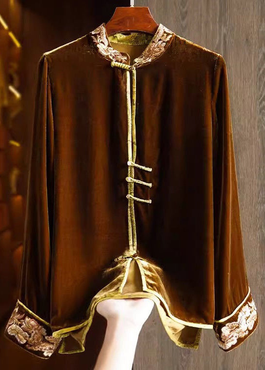 Beautifully Finished Top in a Timeless Design