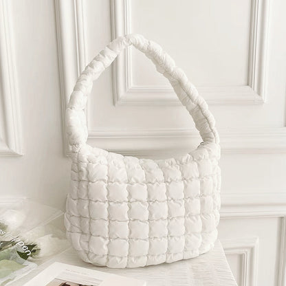Sophisticated Bag with a Clean Classic Look