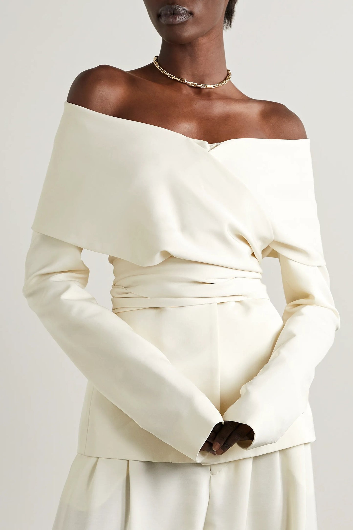 Well Tailored Garment with a Graceful Silhouette