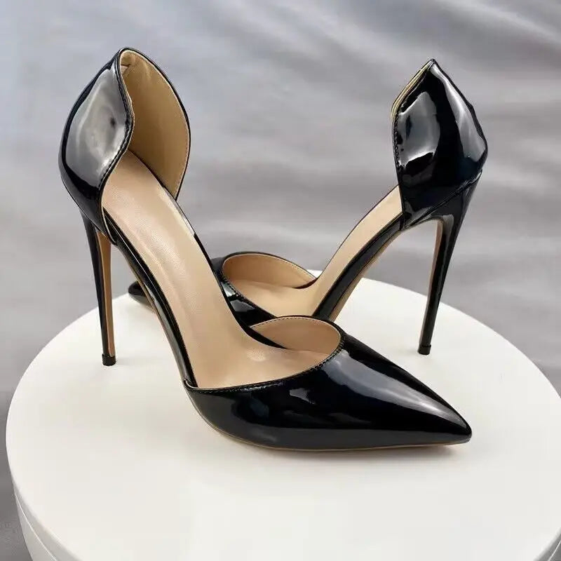 Elegantly Styled Shoes for Everyday Wear