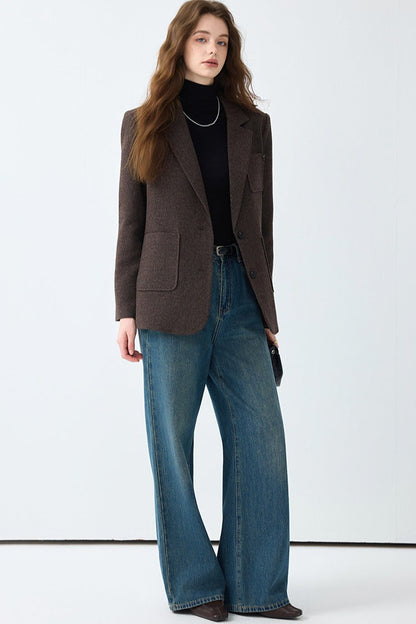 Well Tailored Garment with a Graceful Silhouette