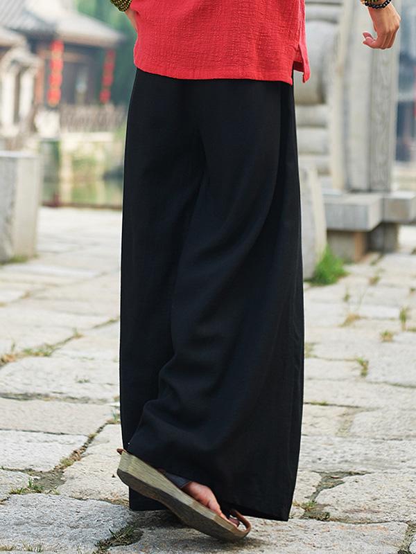 Classic Vintage Pants with a Flattering Fit