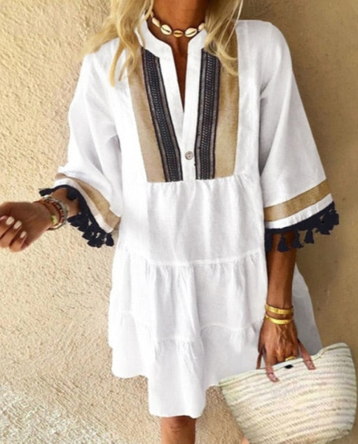 Effortlessly Elegant Dress with a Timeless Design