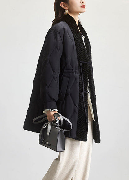 Beautifully Finished Coat in a Timeless Design