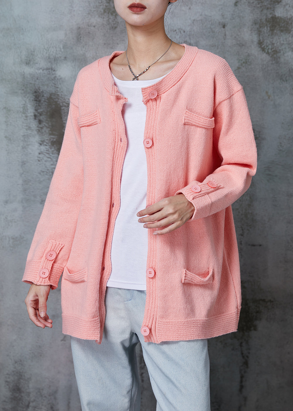 Gracefully Styled Cardigan for Any Occasion