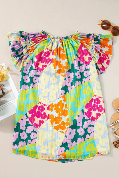 Effortlessly Elegant Blouse with a Timeless Design