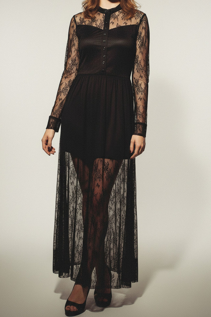 Beautifully Crafted Dress in a Classic Style