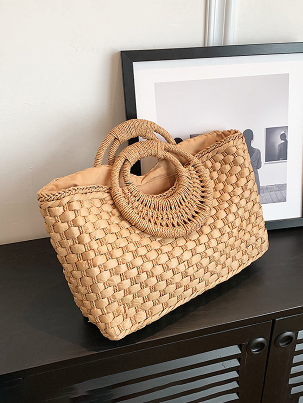 Classic Vintage Bag with a Flattering Fit