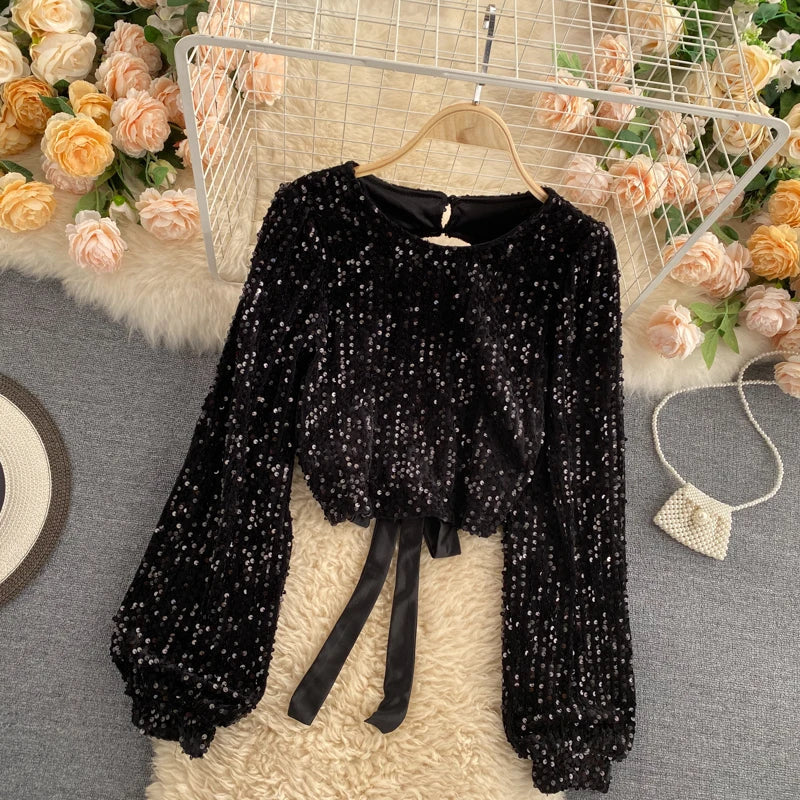 Classic Vintage & Enduringly Stylish Blouse