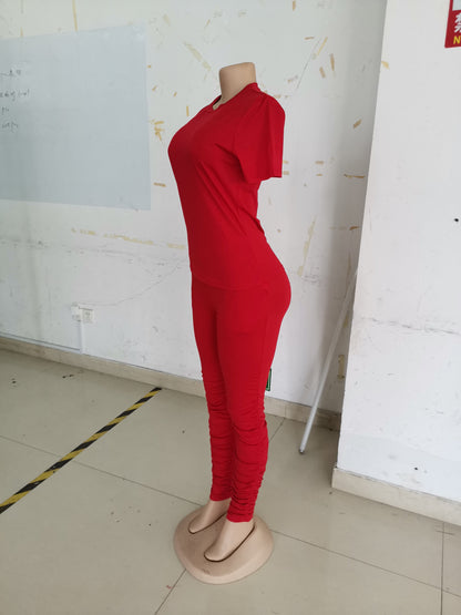 Well Tailored T-Shirt with a Graceful Silhouette