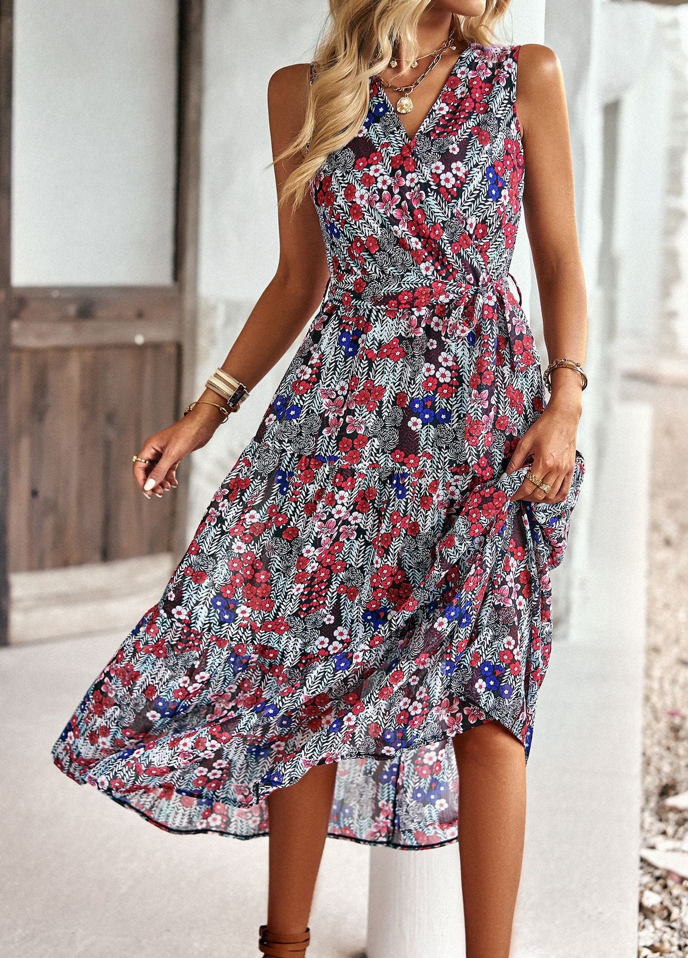 Well Tailored Garment with a Graceful Silhouette