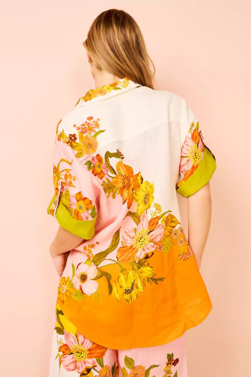 Well Tailored Pants with a Graceful Silhouette