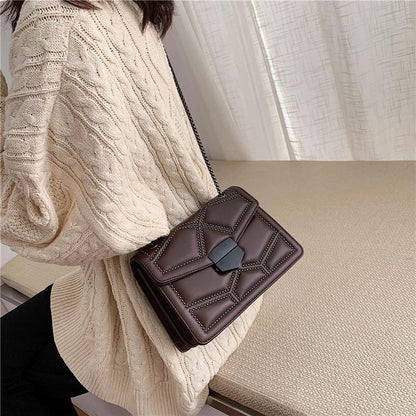 Beautifully Crafted Bag in a Classic Style