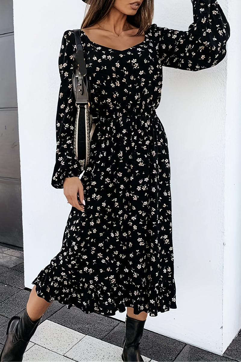 Gracefully Styled Dress for Any Occasion