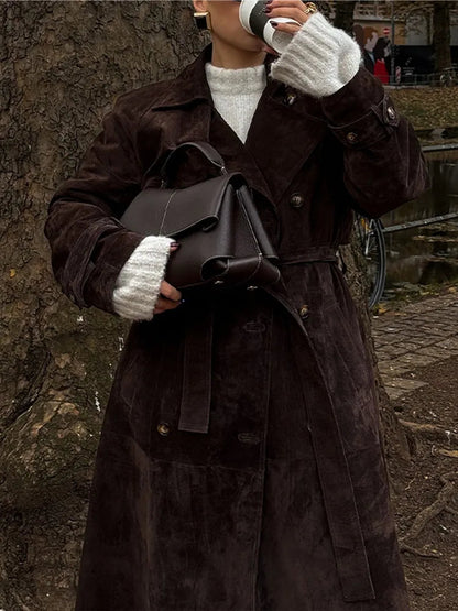 Classic Vintage Jacket with a Flattering Fit