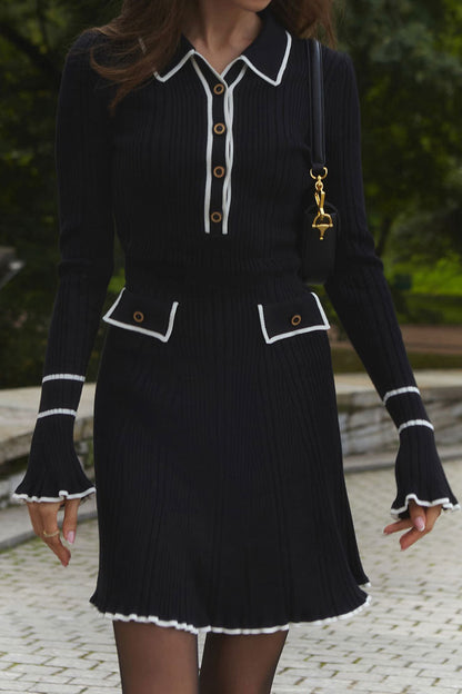 Classic Vintage Sweater with a Flattering Fit