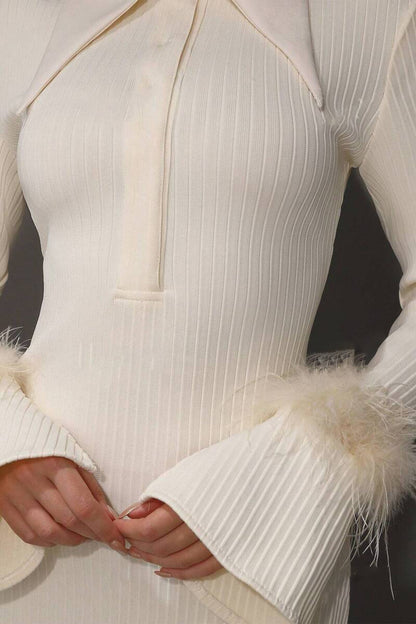Beautifully Finished Dress in a Timeless Design