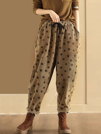Classic Vintage Pants with a Flattering Fit