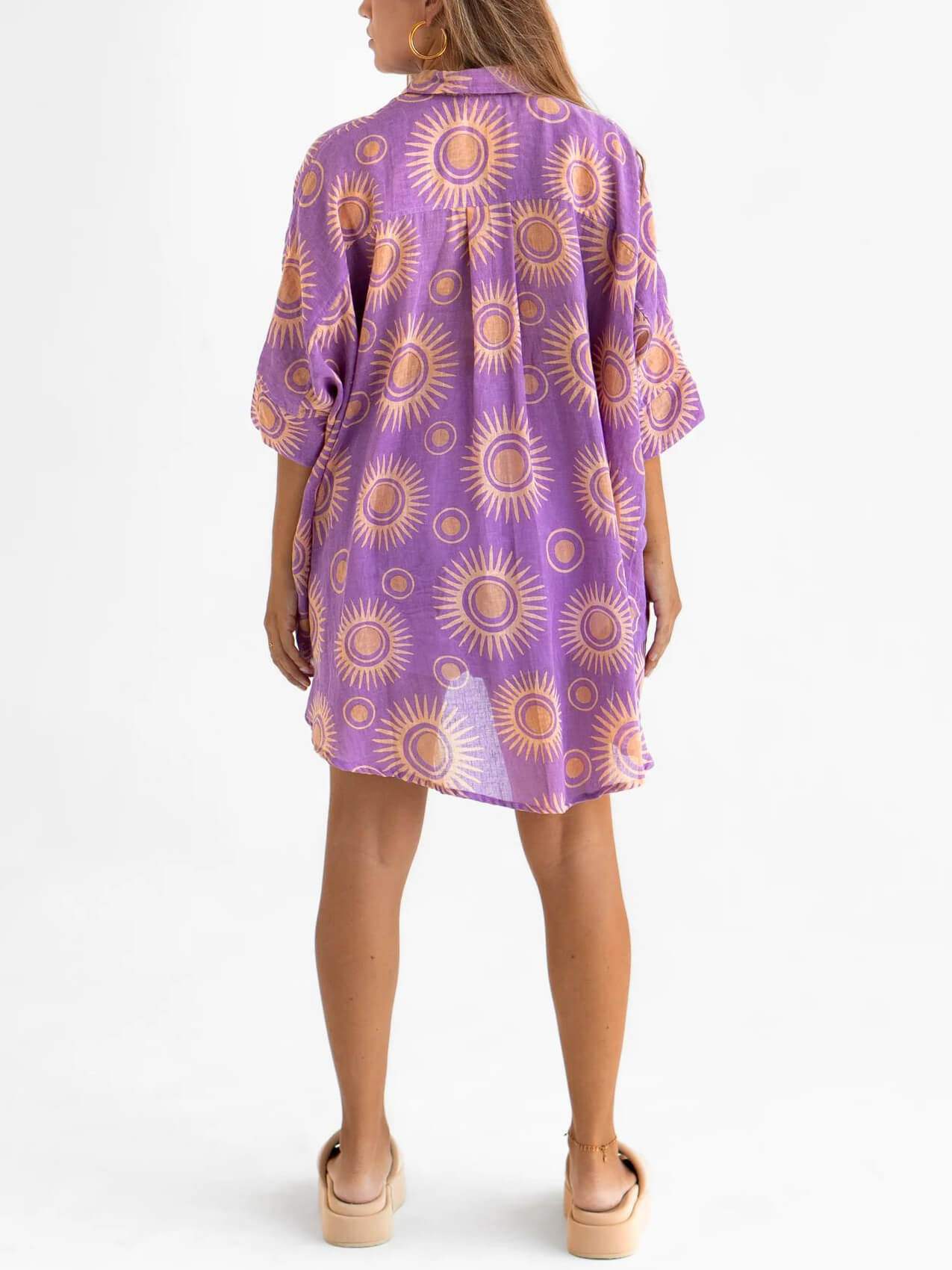 Well Tailored Garment with a Graceful Silhouette
