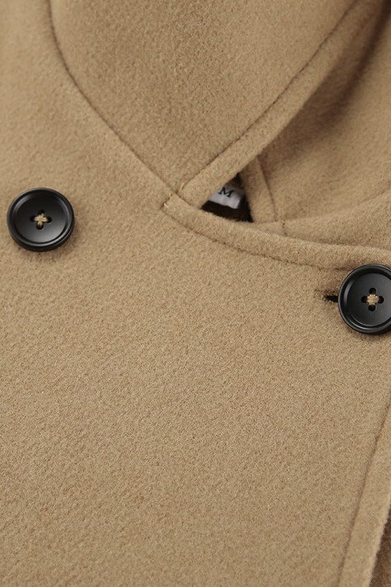 Polished Coat with an Effortless Classic Look