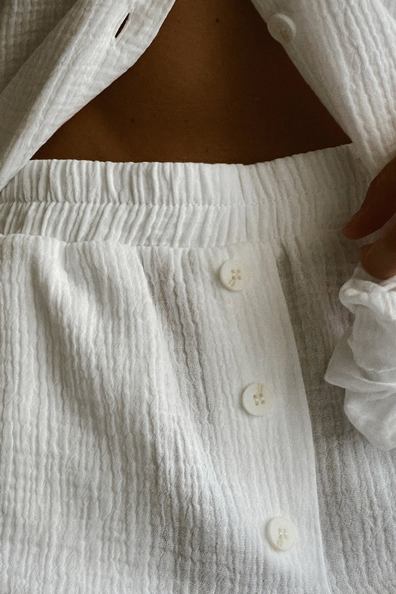Gracefully Styled Shirt for Any Occasion