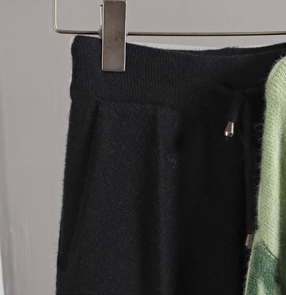 Elegantly Styled Sweater for Everyday Wear