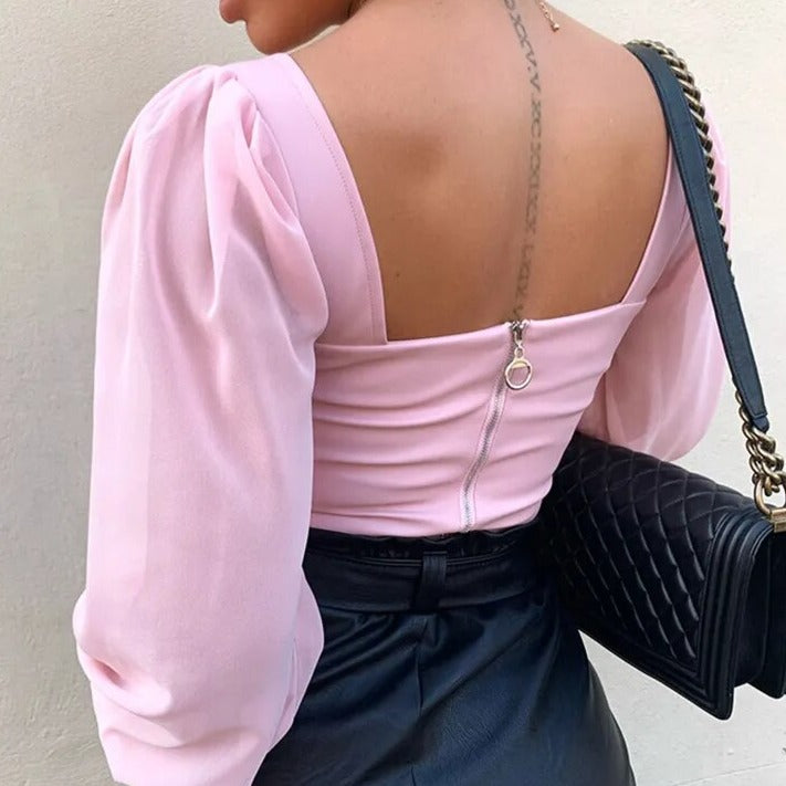 Well Tailored Blouse with a Graceful Silhouette
