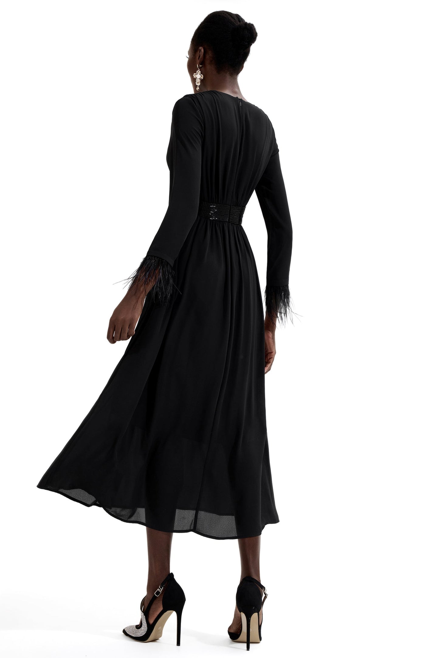 Sophisticated Dress with a Clean Classic Look