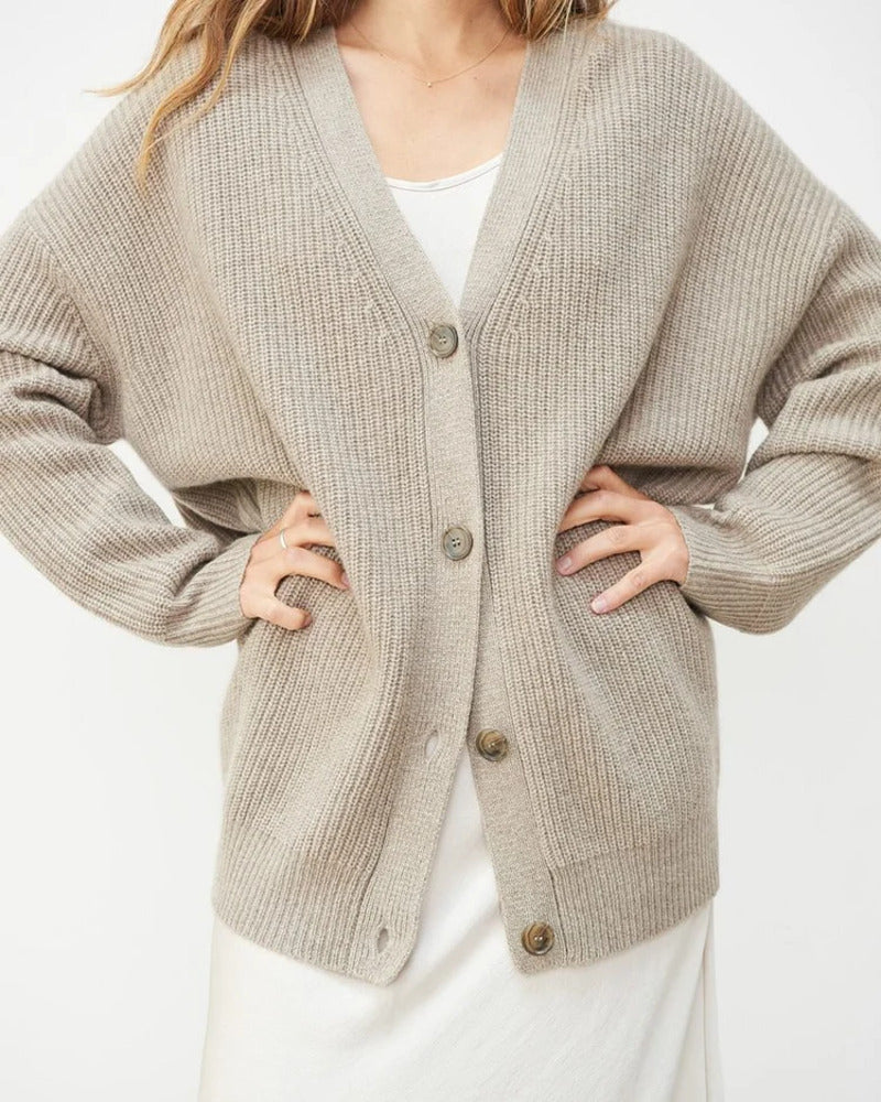 Gracefully Styled Cardigan for Any Occasion