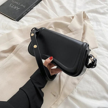 Elegantly Styled Bag for Everyday Wear
