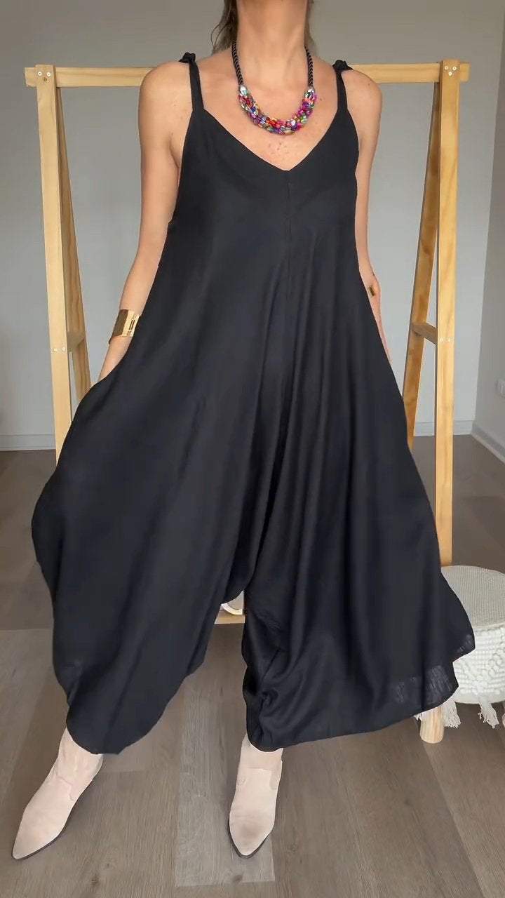 Well Tailored Garment with a Graceful Silhouette