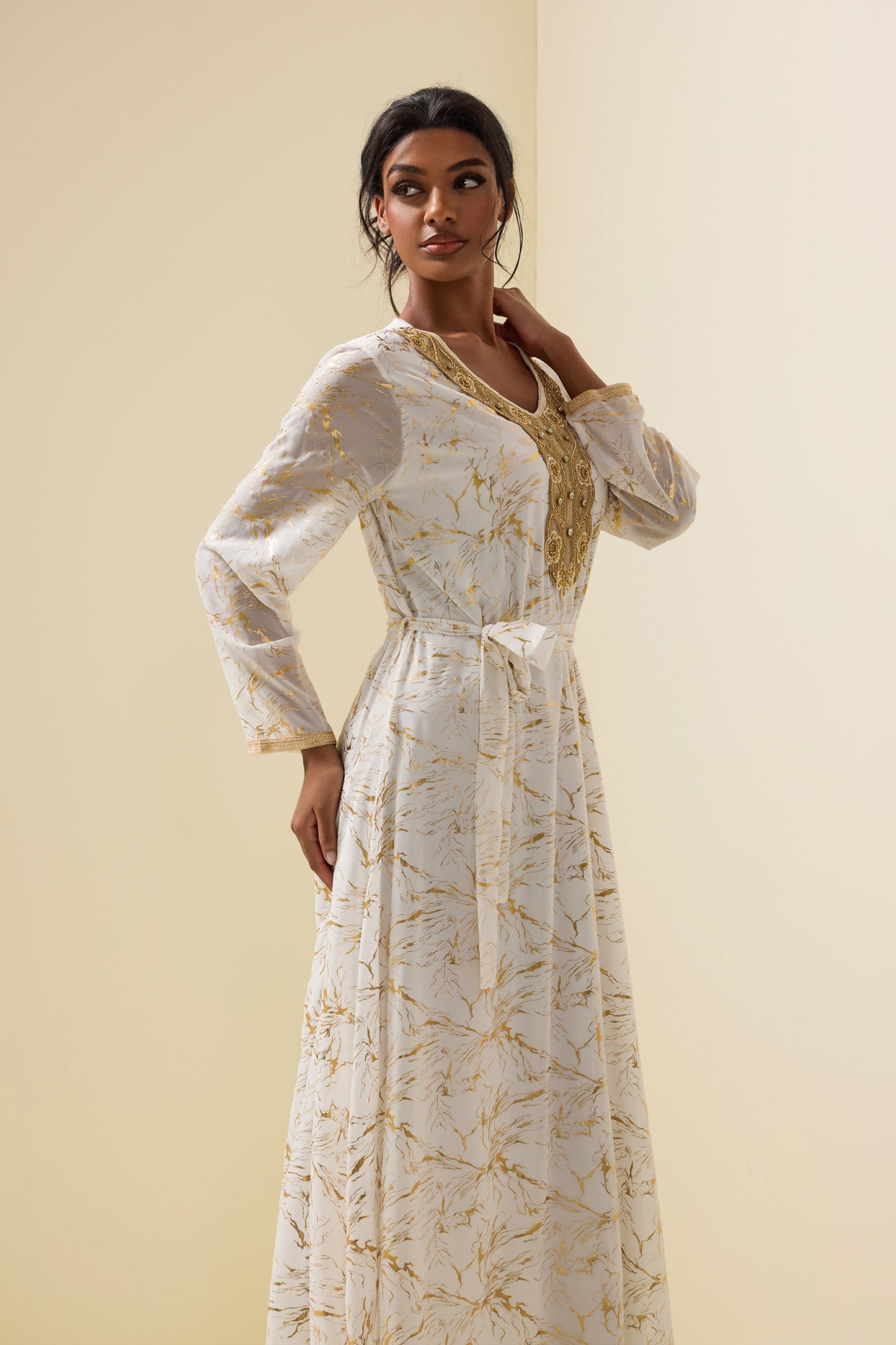 Sophisticated Dress with a Clean Classic Look