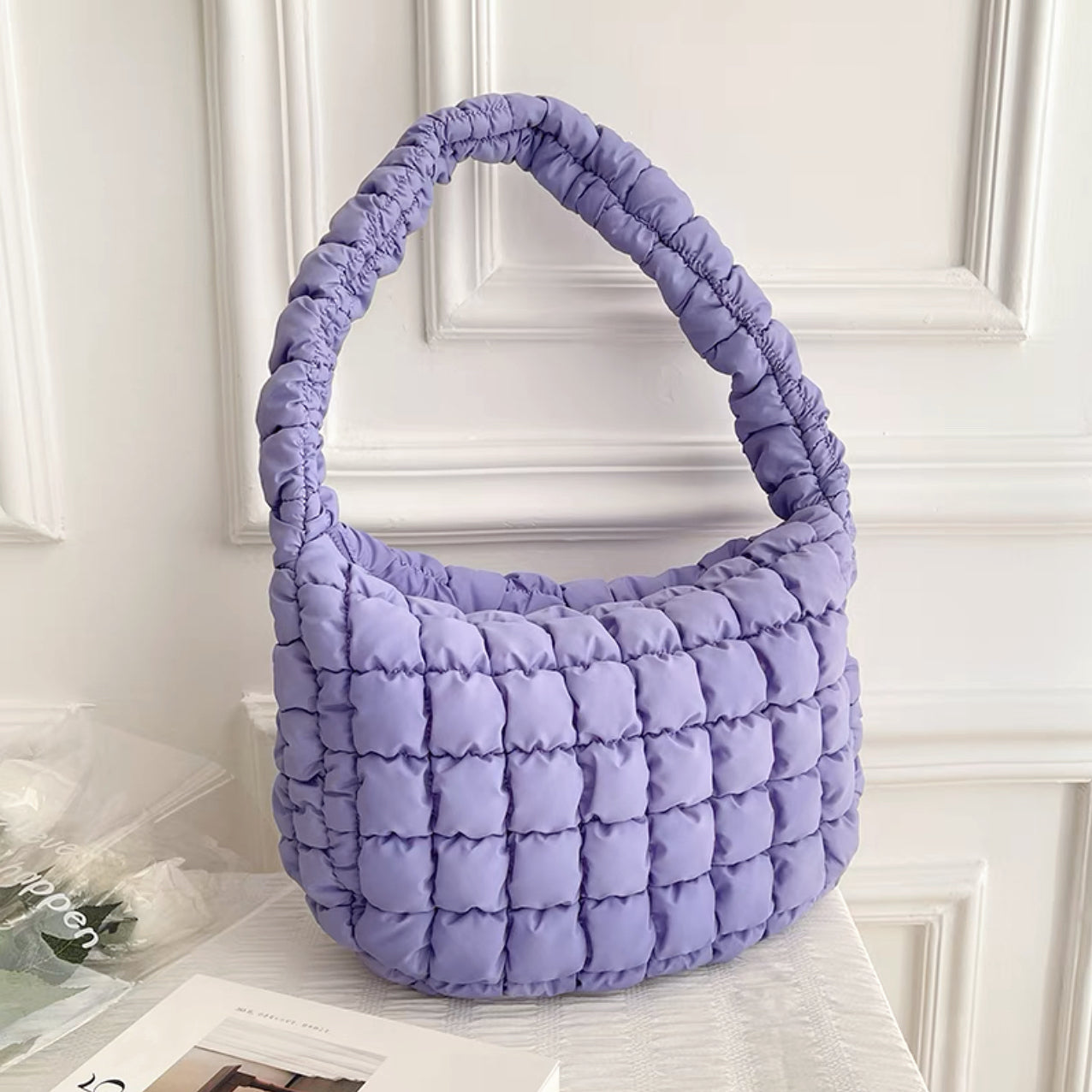 Sophisticated Bag with a Clean Classic Look