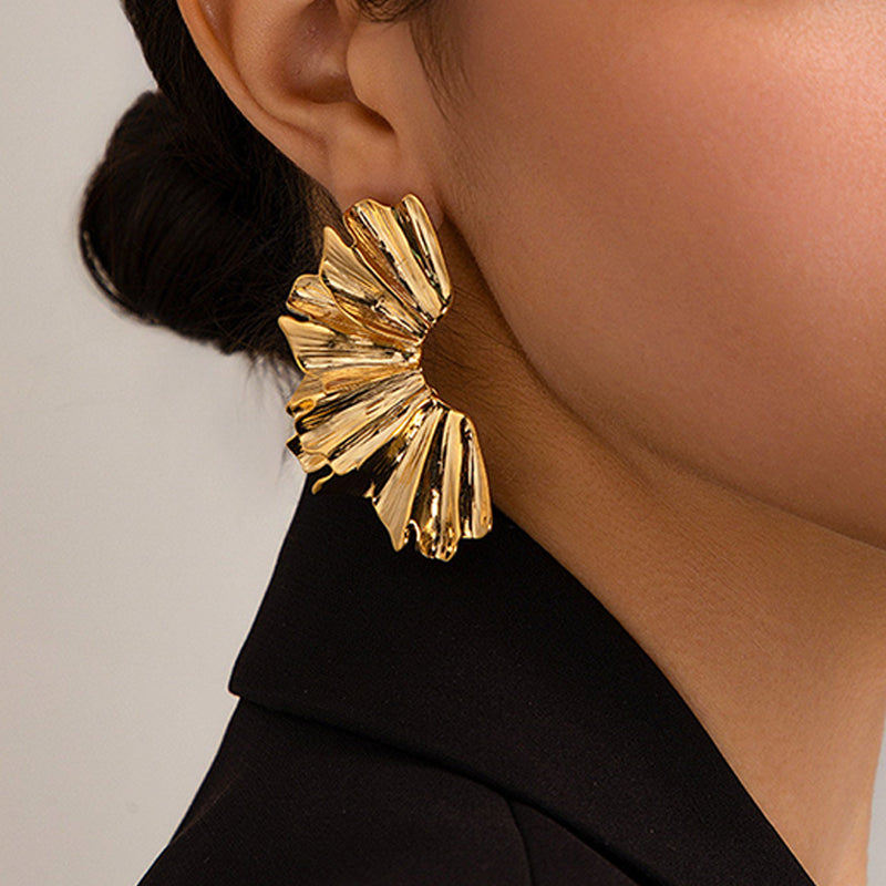 A Vintage Style Garment with Delicate Timeless Details