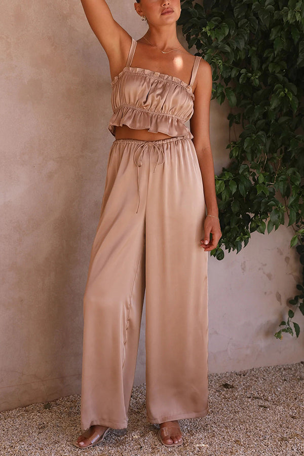 Polished Top with an Effortless Classic Look