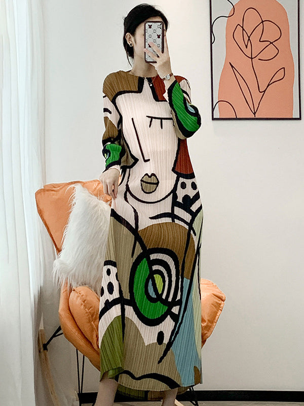 Beautifully Crafted Dress in a Classic Style