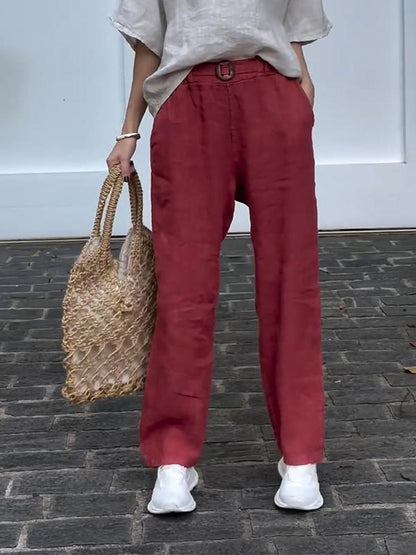 Well Tailored Trousers with a Graceful Silhouette