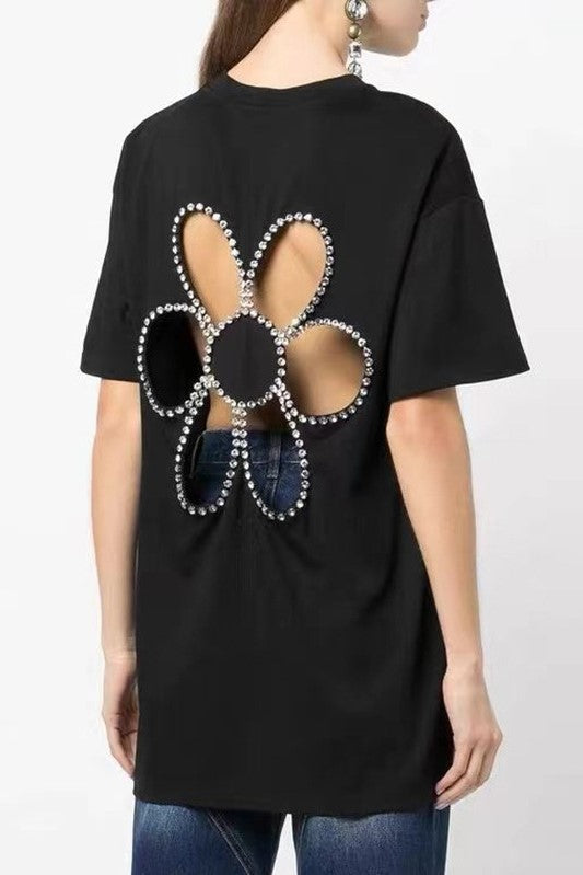 Elegantly Styled T-Shirt for Everyday Wear