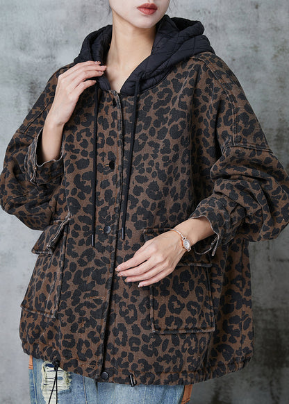 Classic Vintage Coat with a Flattering Fit