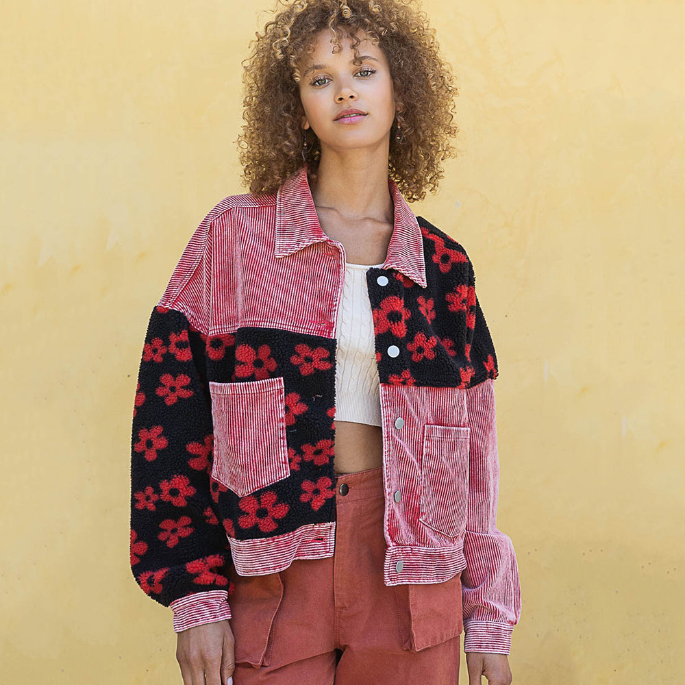 Elegantly Styled Coat for Everyday Wear