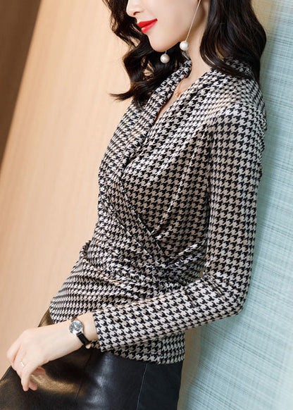 Effortlessly Elegant Shirt with a Timeless Design