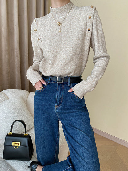 Well Tailored Sweater with a Graceful Silhouette
