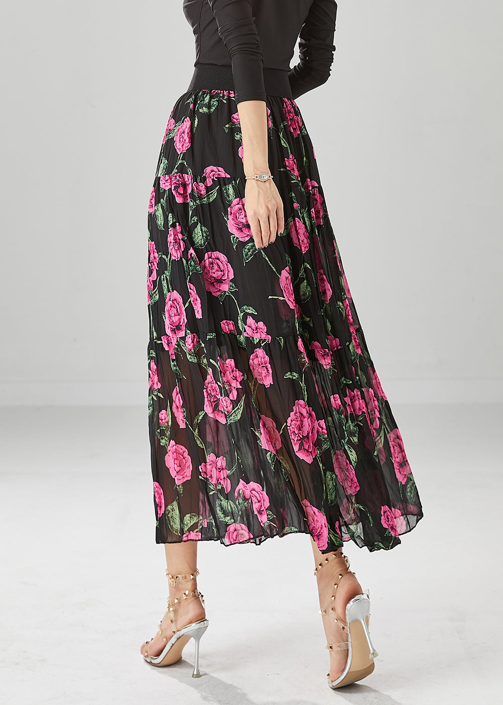 Beautifully Finished Garment in a Timeless Design